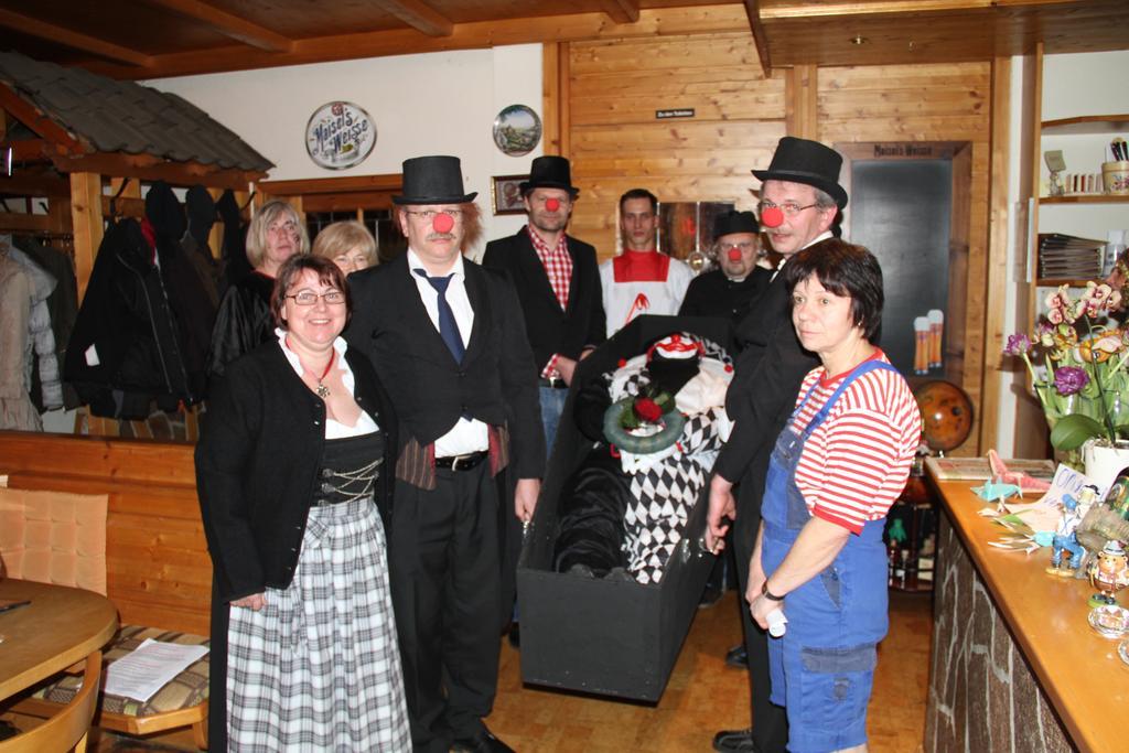 Landgasthof Frankentor Wasserlosen Luaran gambar